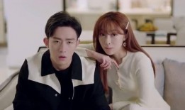 情侣吃瓜段子视频,情侣吃瓜段子视频，笑料连连甜蜜升级