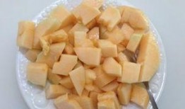 吃哈密瓜可以吃酸奶吗