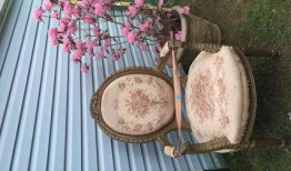 院子吃瓜视频素材,吃瓜视频带你领略乡村生活风采